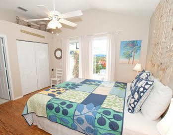 Anna Maria Beach Cottages Anna Maria Island Exterior foto